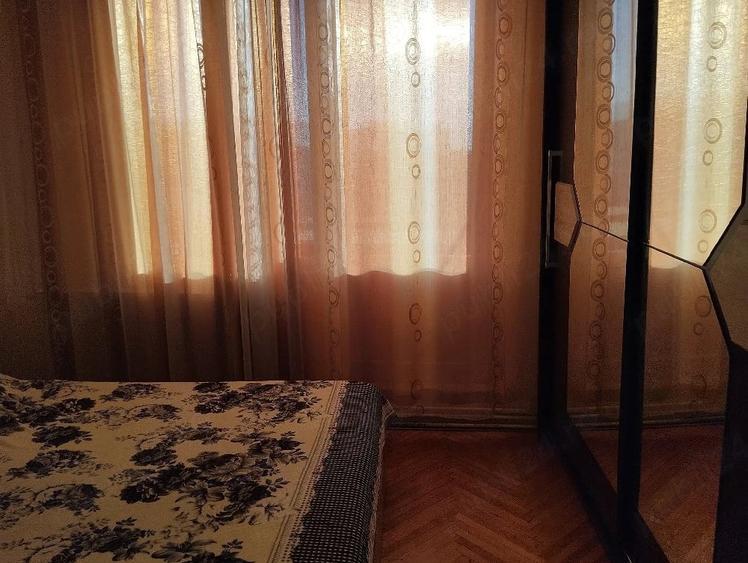 Vand in Tudor,apartament cu 2 camere,str Rodniciei,confort 1,decomandat ,etajul 4 ,2 balcoane. - 7