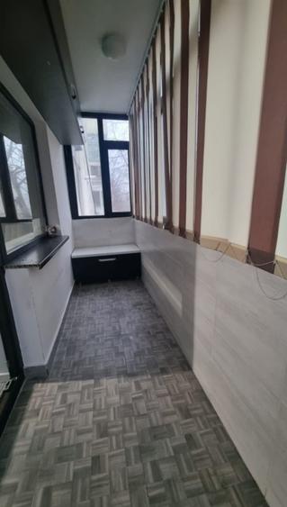 Apartament cu 2 camere semidecomandat în Unirii Sud