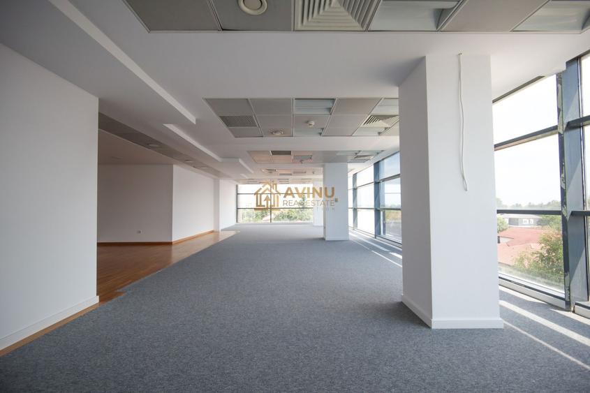 Spațiu comercial, de 400 mp, în Nord