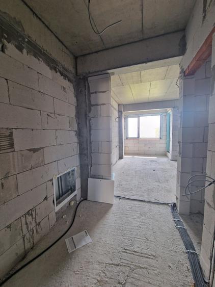 Mamaia Nord - Garsoniera 38mp la 100m de plaja, etaj 1 - 65000euro tva inclus - 10
