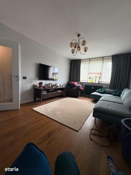 Apartament 3 camere in Titan, bloc 4 etaje - 2