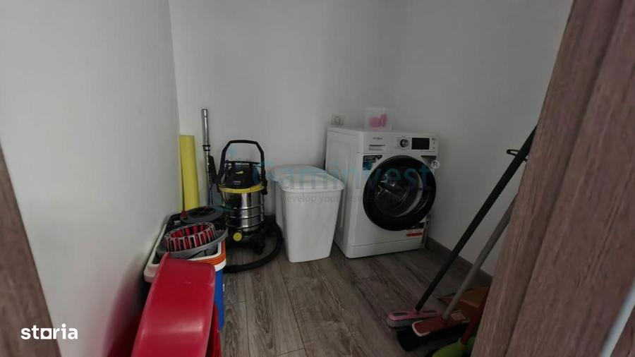 Apartament cu 3 camere, mobilat în Central