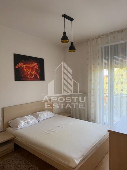 Apartament cu 3 camere decomandat în Dumbrăvița