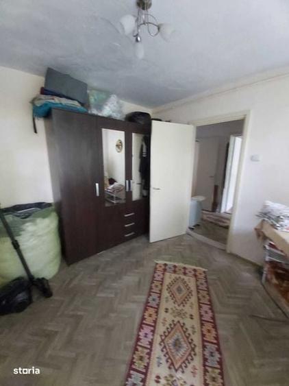 Apartament cu 3 camere în Berceni