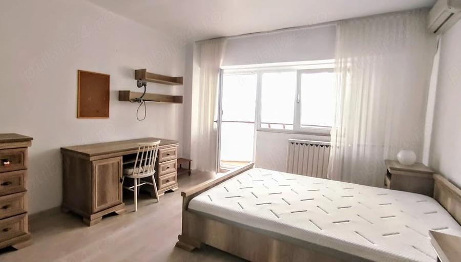 Garsonieră decomandată în Vitan