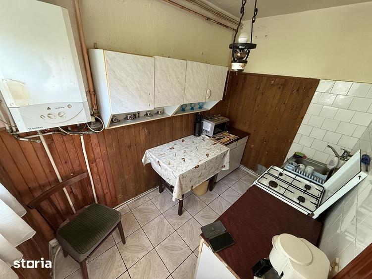 Casă cu 4 camere cu Teren 1190 Mp în Biharia