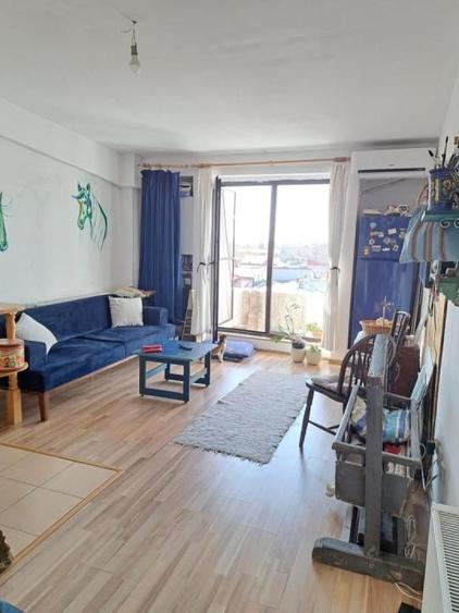 Apartament cu 2 camere în Jiului