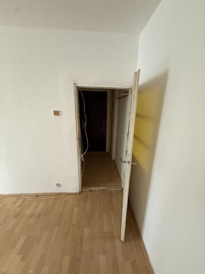 Apartament cu 2 camere în P-ța Doina