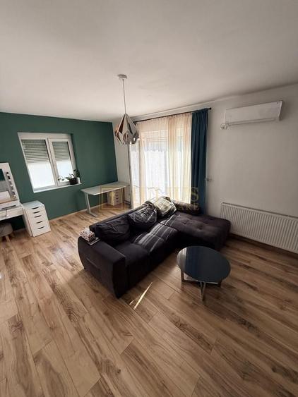 Apartament cu 2 camere decomandat, mobilat în Dumbrăvița