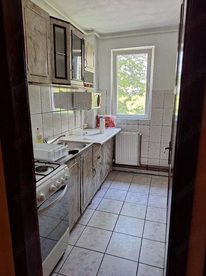 Apartament cu 2 camere semidecomandat în Decebal