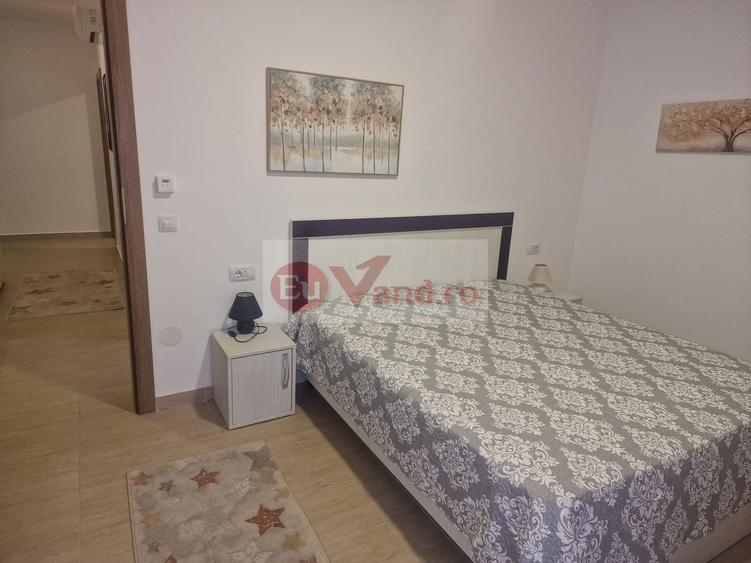 Apartament cu 2 camere semidecomandat, mobilat în Bd. Coșbuc