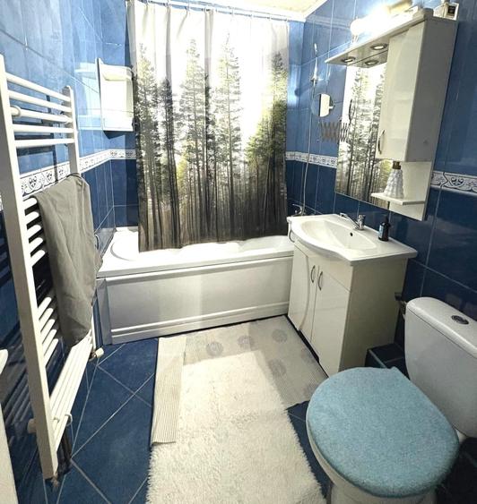 Apartament cu 3 camere decomandat în Porolissum