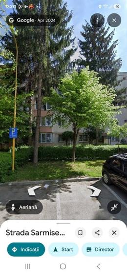 Apartament cu 3 camere semidecomandat în Astra