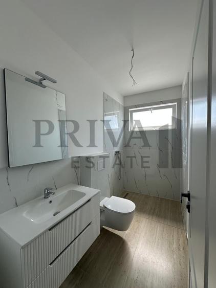 Duplex cu 4 camere cu Canalizare în Moșnița Nouă