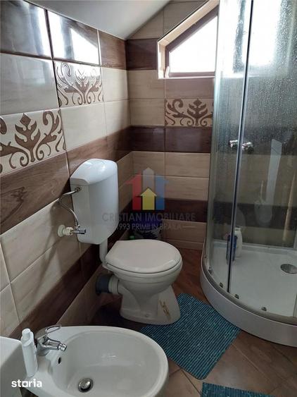Casă cu 4 camere cu Teren 450 Mp în Vânători