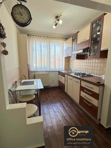 Apartament cu 2 camere semidecomandat în Central