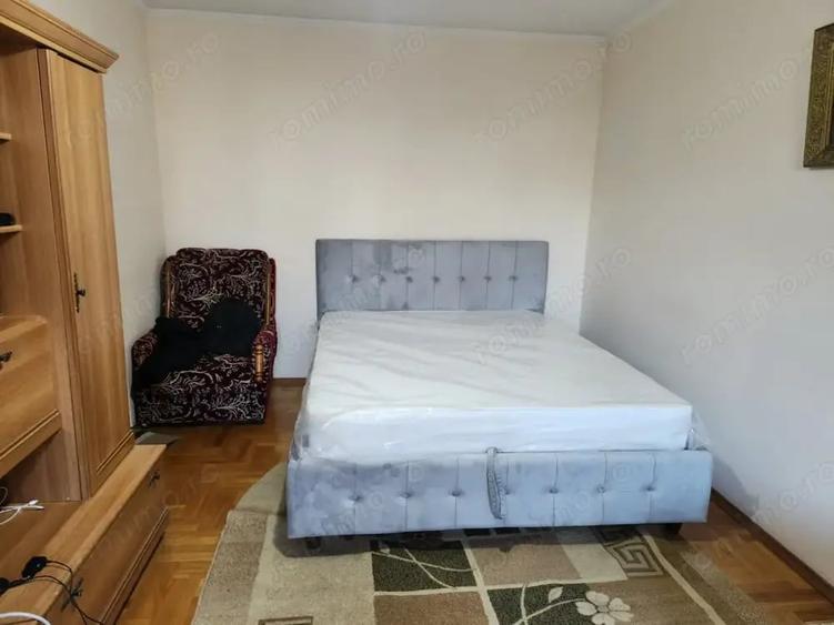 Garsonieră decomandată în Județean