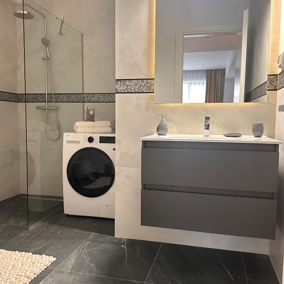 Apartament cu 3 camere decomandat, mobilat în Pipera
