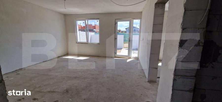 Casă cu 4 camere cu Teren 276 Mp în Lăpuș Argeș