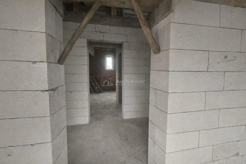 Spațiu comercial, de 836 mp, în Central