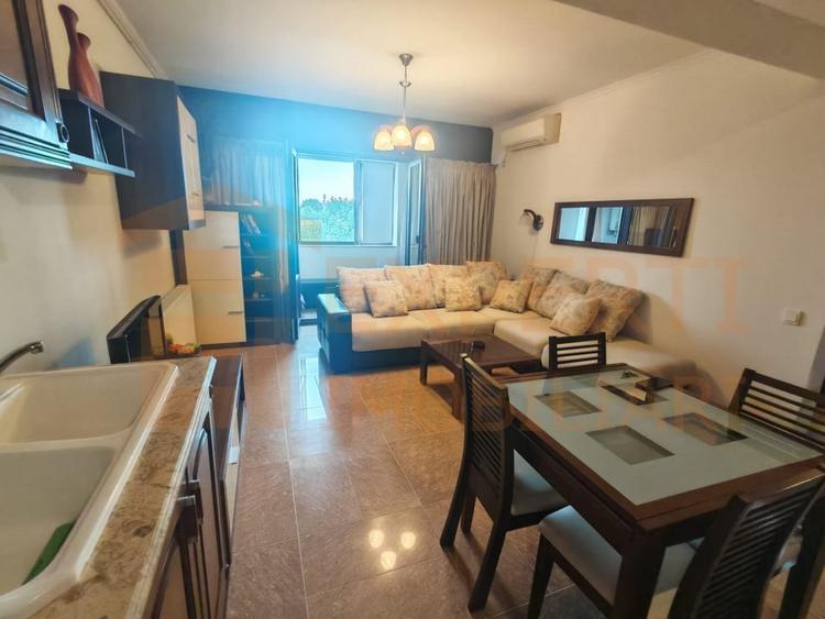 Apartament 2 camere de vânzare în Mamaia - vedere spre răsărit, lângă Hotel Vega - 4