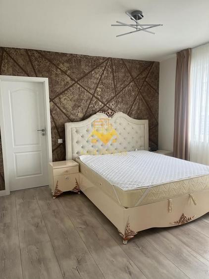 Apartament cu 4 camere semidecomandat, mobilat în Florești