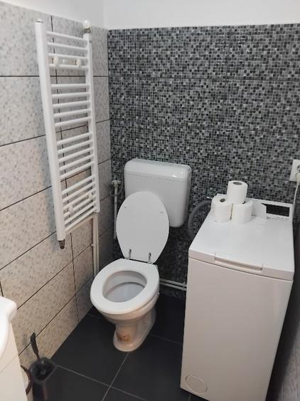Garsonieră decomandată, mobilată în Dorobanților