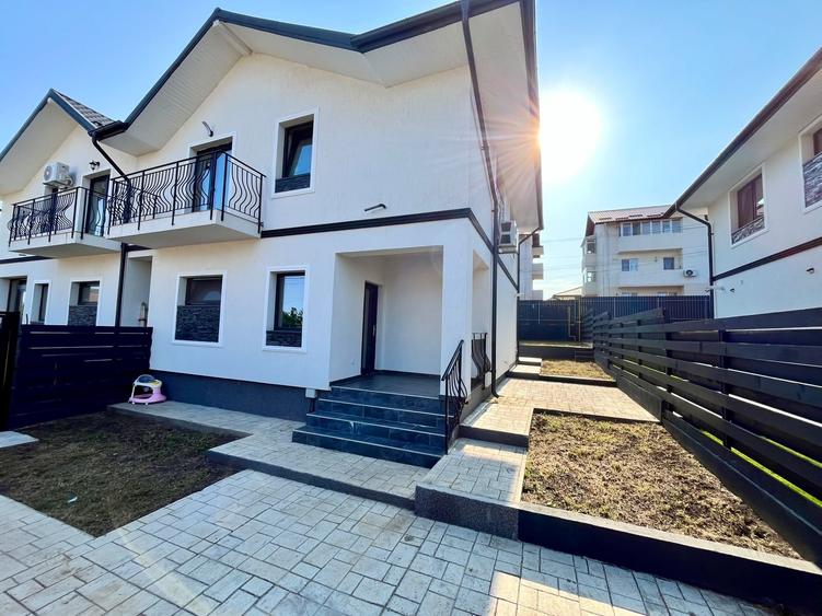 Duplex cu 5 camere cu Canalizare în Horpaz
