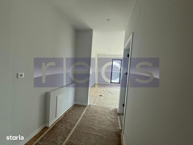Apartament cu 3 camere în Dămăroaia