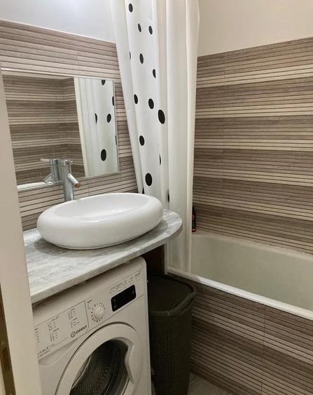 Apartament cu 4 camere semidecomandat, mobilat în Drumul Taberei