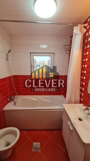 Apartament cu 2 camere semidecomandat, mobilat în P-ța Alba Iulia