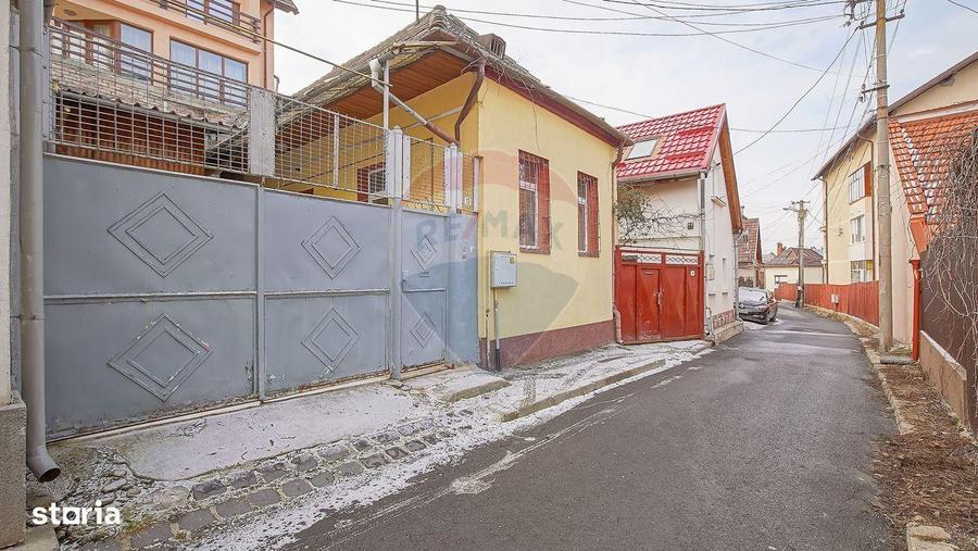 Casă cu 3 camere cu Teren 149 Mp în Centrul Istoric