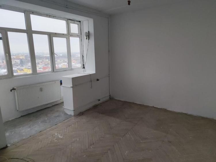 Apartament cu 2 camere semidecomandat în Cina
