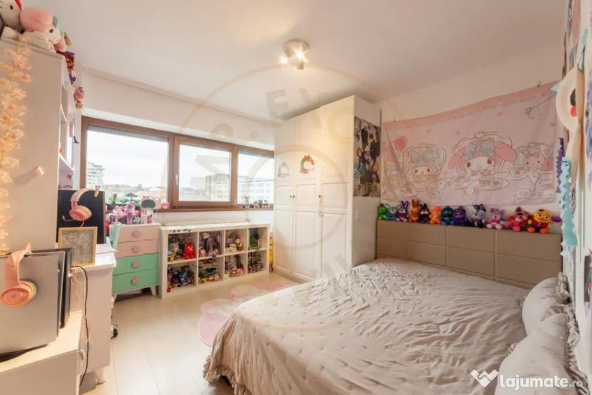 Apartament cu 3 camere decomandat, mobilat în Central