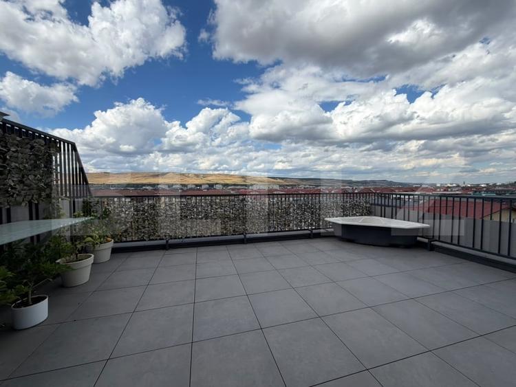 Apartament cu 2 camere semidecomandat, mobilat în Florești
