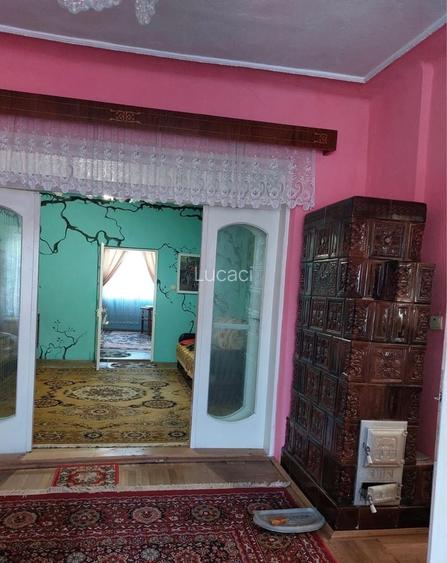 Vand casa locuibila cu teren 1490 mp