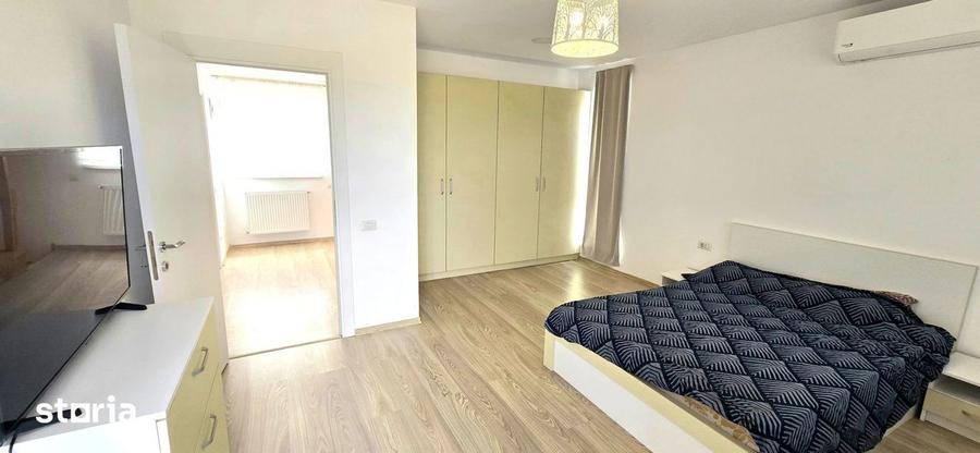 Casă cu 5 camere cu Teren 330 Mp în Ferme
