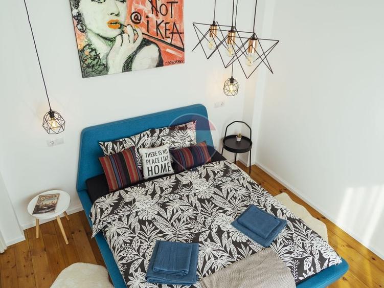 Apartament cu 3 camere decomandat în Universitate