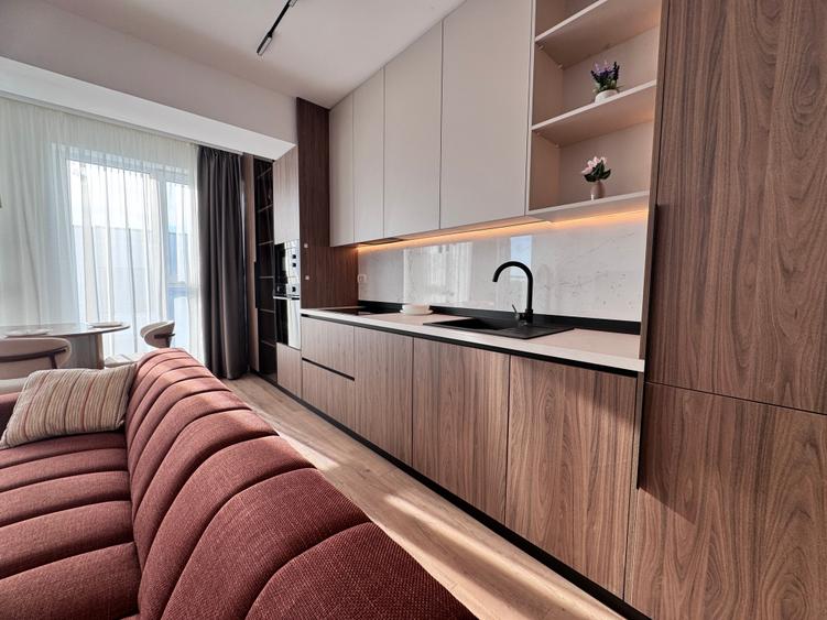 Apartament cu 3 camere decomandat în Pipera