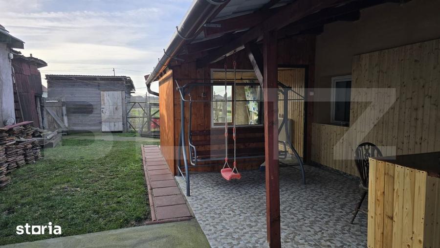 Casă cu 2 camere cu Teren 1000 Mp în Apa