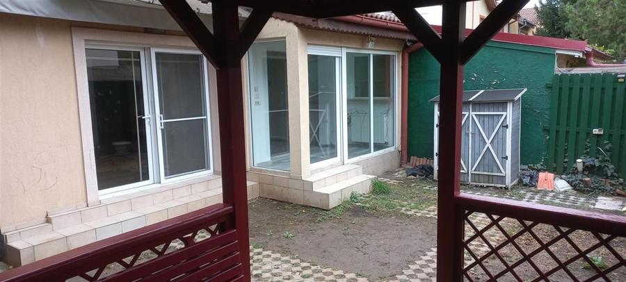 Casă cu 4 camere cu Teren 250 Mp în Pipera