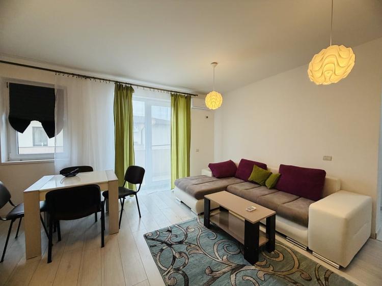Apartament cu 2 camere, mobilat în Girocului