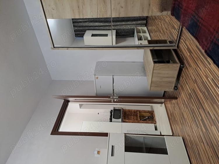 Garsonieră decomandată în Micro 19