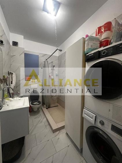 Apartament cu 2 camere decomandat în Sud