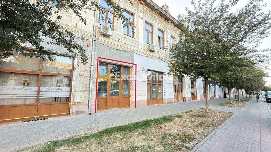 Spațiu comercial, de 42 mp, în Central