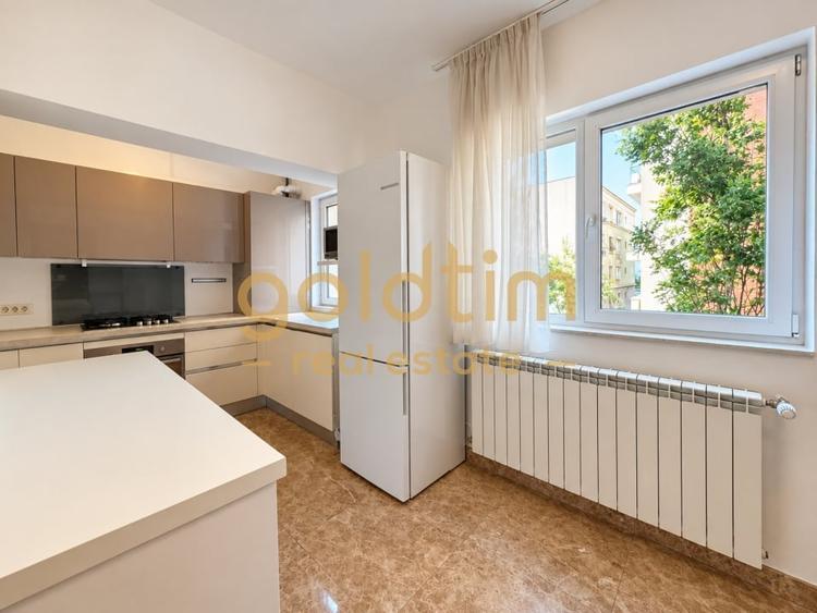 Apartament cu 4 camere decomandat, mobilat în Dorobanți