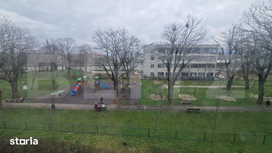 Apartament cu 2 camere decomandat, mobilat în Triaj