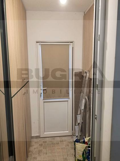 Apartament cu 3 camere semidecomandat în Iris