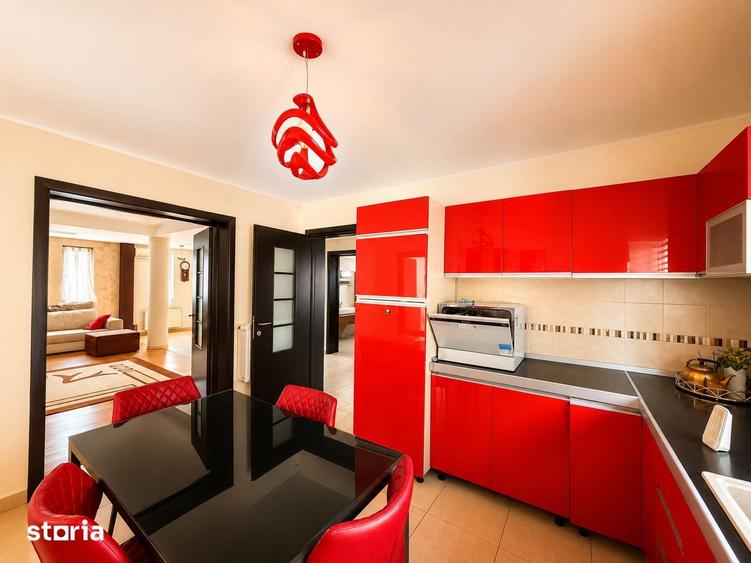 Casă cu 4 camere cu Teren 355 Mp în Central