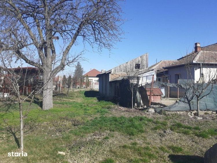 Spațiu comercial, în Ronaț